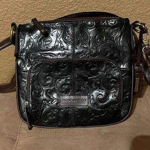 Vintage Tignanello Black/brown crossbody purse